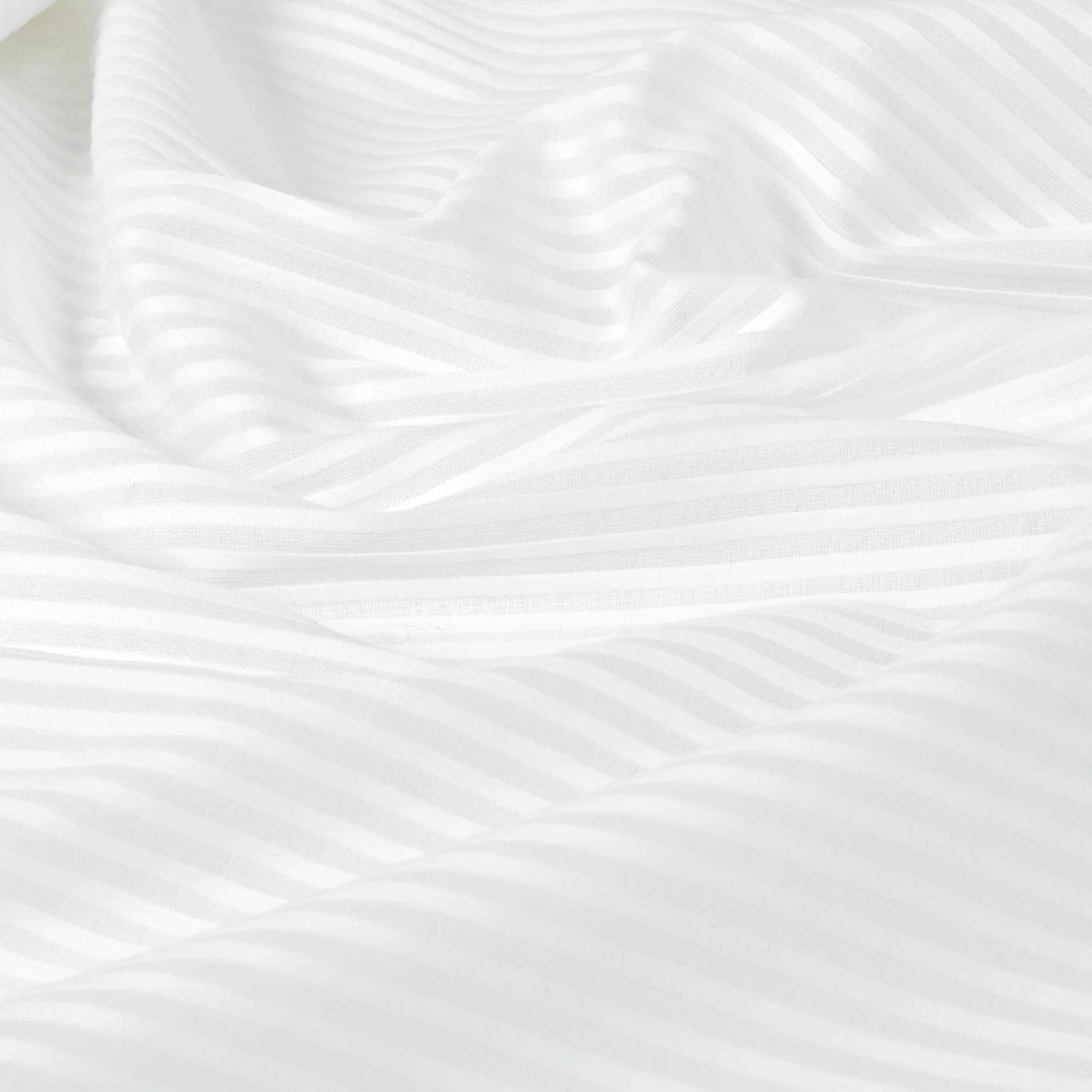 White Pleated Poplin Fabric 3720